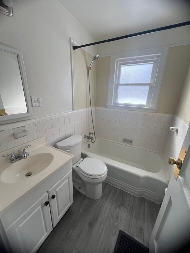 Foto del edificio - 622 Cranberry St