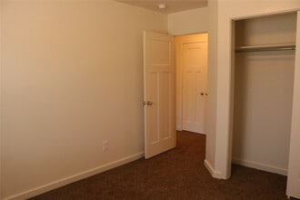 Building Photo - 10535 Mills Rd