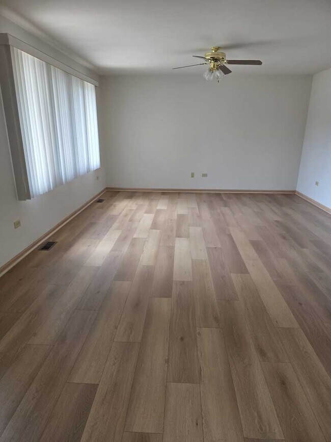 Foto del edificio - 9147 Boardwalk Terrace