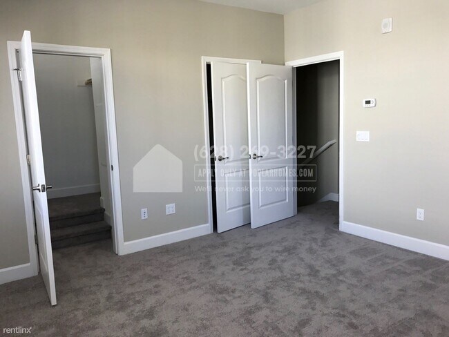 Building Photo - 3 br, 4 bath Townhome - 428 Whistler Pl -