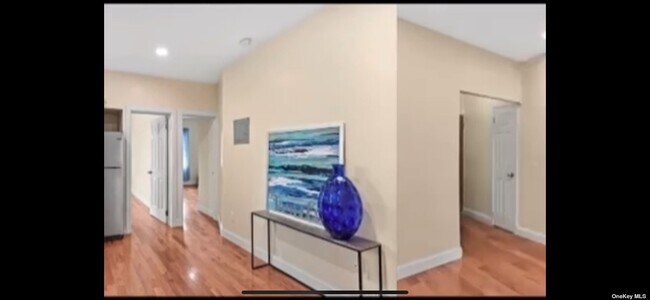 Building Photo - 145-30 Ferndale Ave