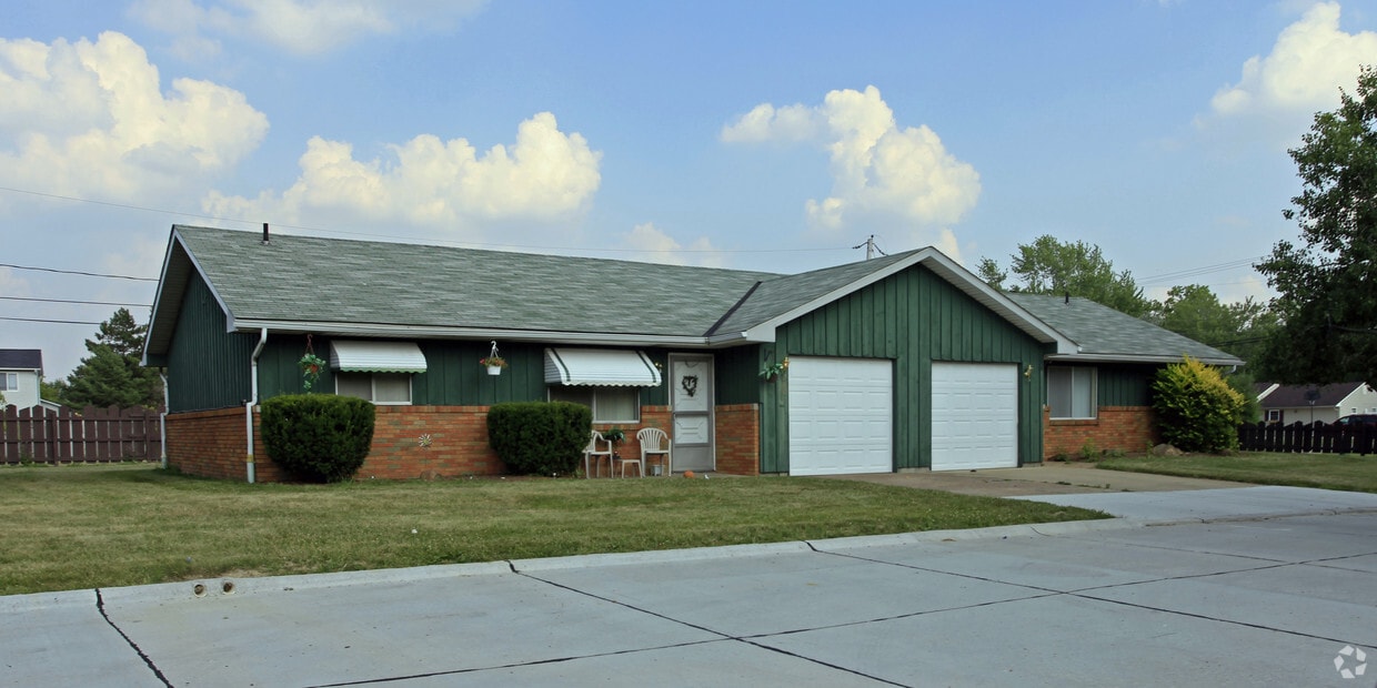 Building Photo - 3016 Meister Rd