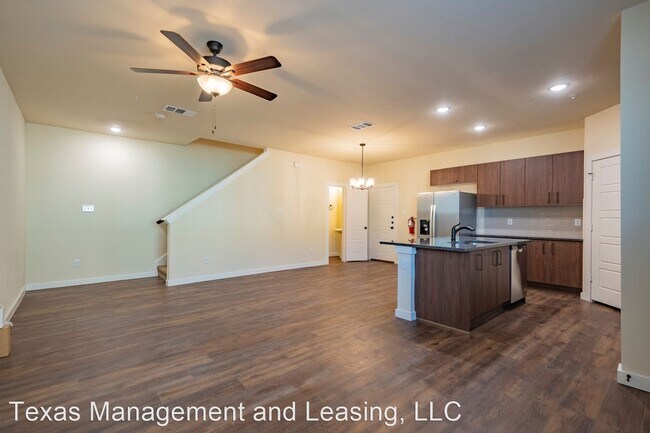 Building Photo - 2 br, 1.5 bath House - 721 Wheatfield Drive