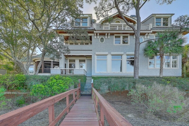 Foto del edificio - 31 Rhetts Bluff Rd