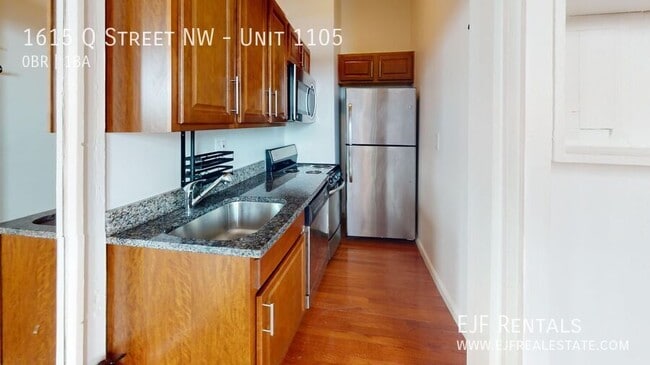Building Photo - 1615 Q St NW