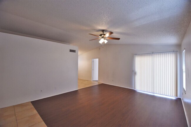 Building Photo - 4108 E Covina St