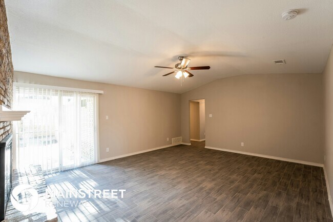 Foto del edificio - 217 Woodhaven Dr