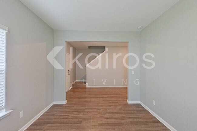 Building Photo - 6008 Argyle Loop