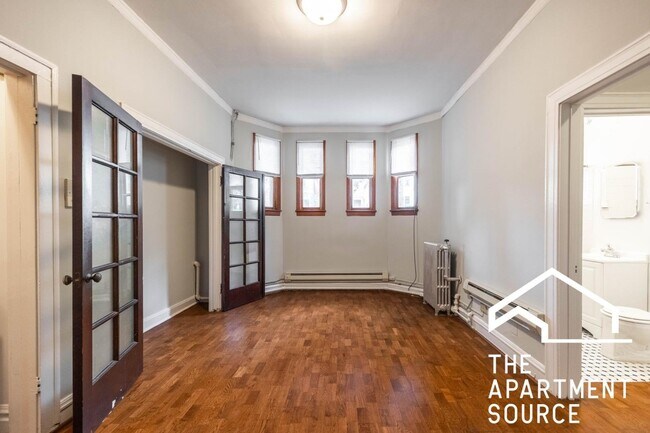 Foto del edificio - 4631 N Paulina St