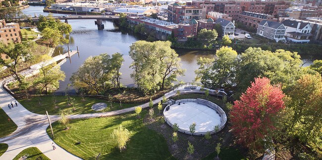 Foto del edificio - 2755 N Hoyne Ave