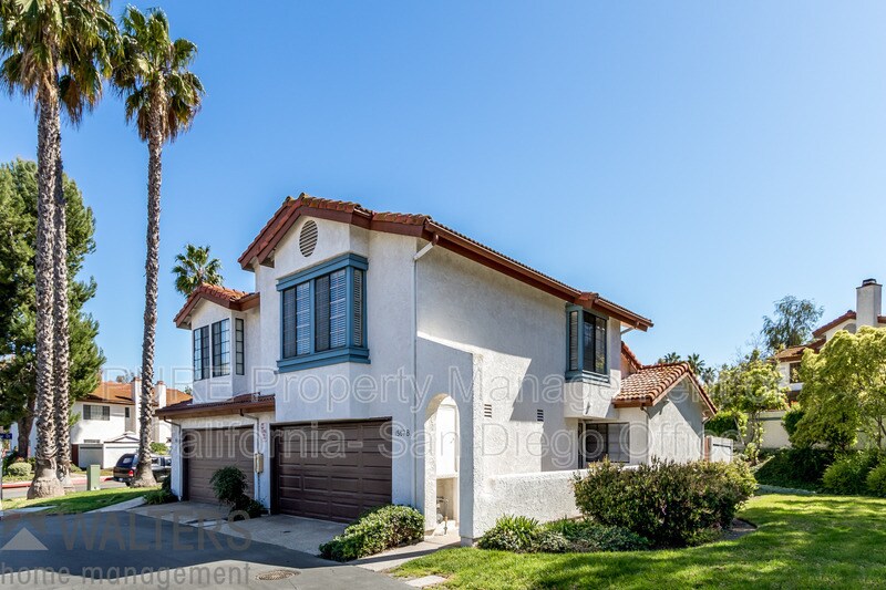 Primary Photo - 1567 Apache Dr
