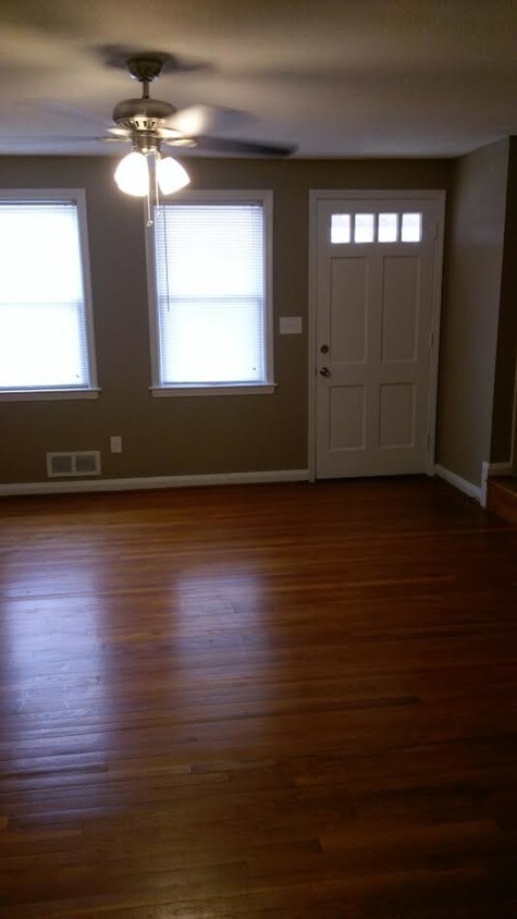 Foto principal - 7218 Stratton Way