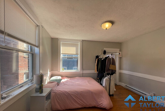 Foto del edificio - 155 Endicott St