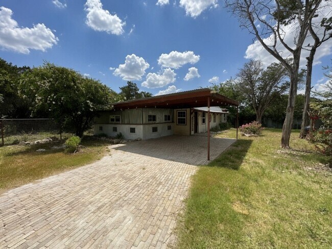 Foto del edificio - 150 Winchester Rd