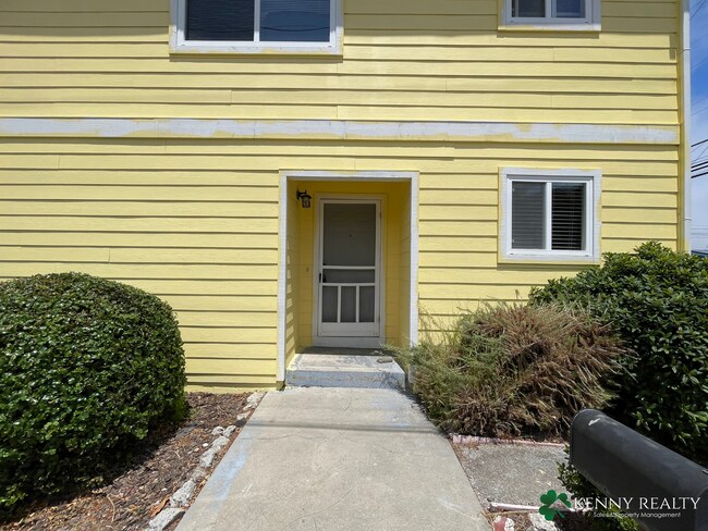 Building Photo - 394 San Bruno Ave