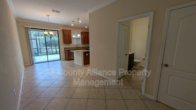 Foto del edificio - 4272 Fennwood Ct