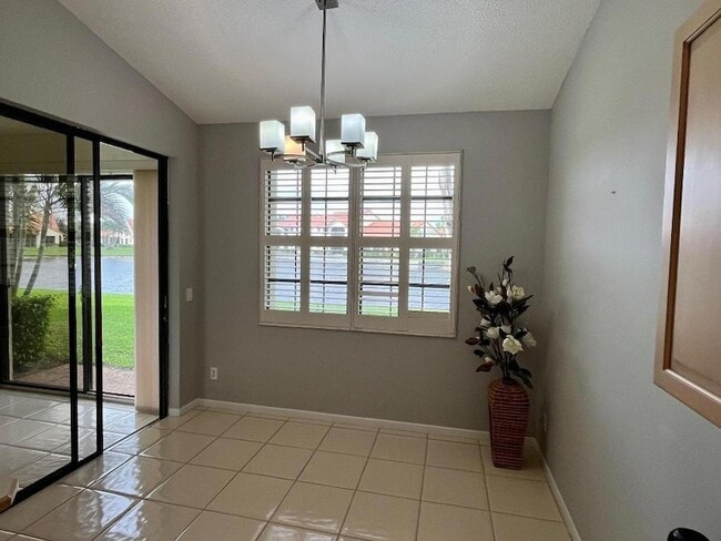 Building Photo - 8300 Waterline Dr