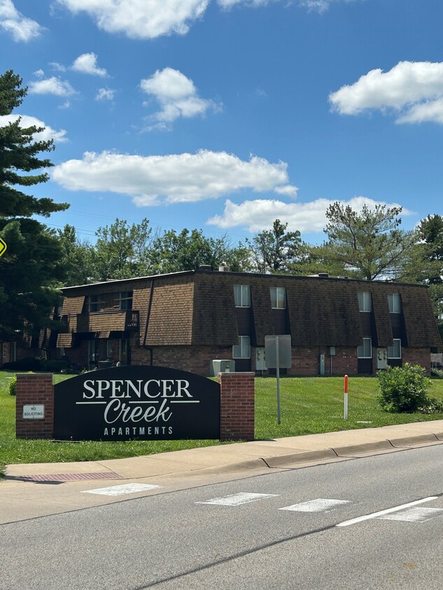 Apartamentos Spencer Creek - Spencer Creek Apartments