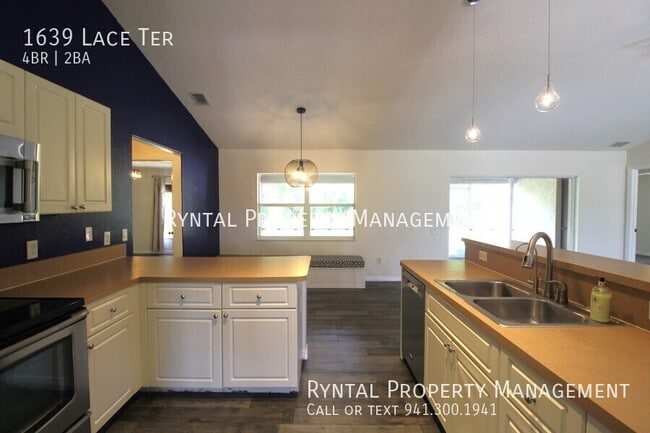 Building Photo - 1639 Lace Terrace