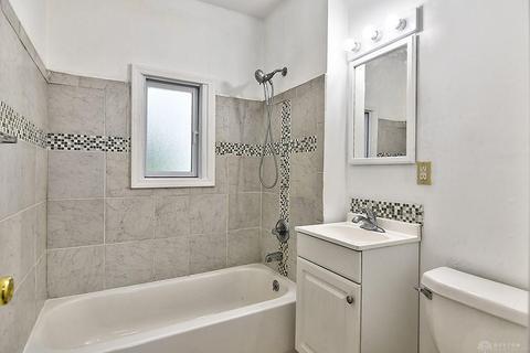 Foto del edificio - 3712 Runyon Ave