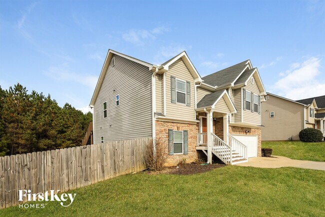 Building Photo - 28 Clover Dr