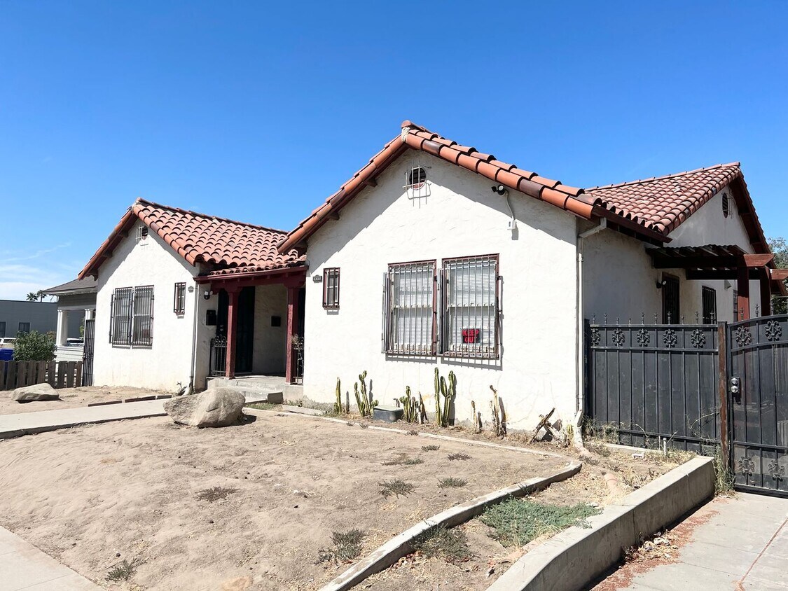 Primary Photo - 1310-1314 P St
