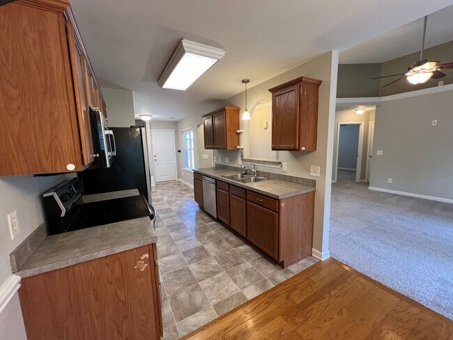 Foto del edificio - Cul-de-Sac Beauty in Smyrna - 4 BR 2 Bath ...