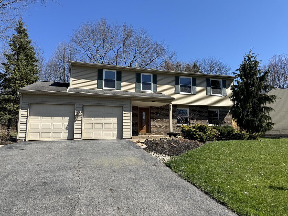 Primary Photo - 535 Willow Dr SE