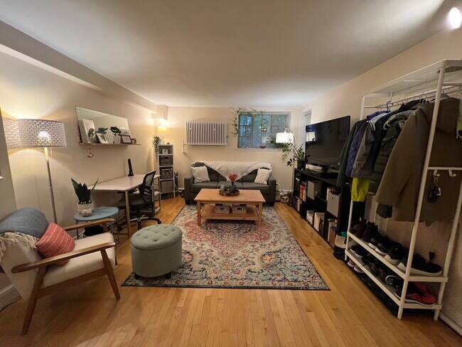 Building Photo - 36 Highland Ave