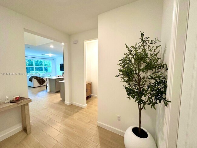 Foto del edificio - 9045 Zevon Ct
