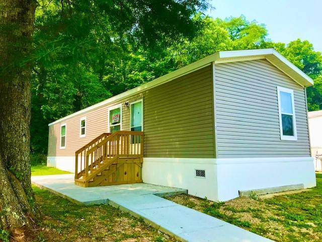 Foto del edificio - 121 Fernald Dr