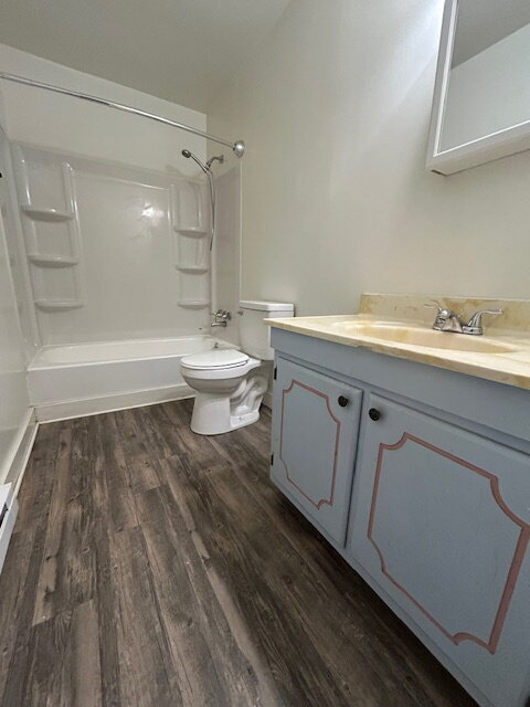 Foto del edificio - 2-Bed home in Front Royal: Cozy Living with 1.5 Baths!