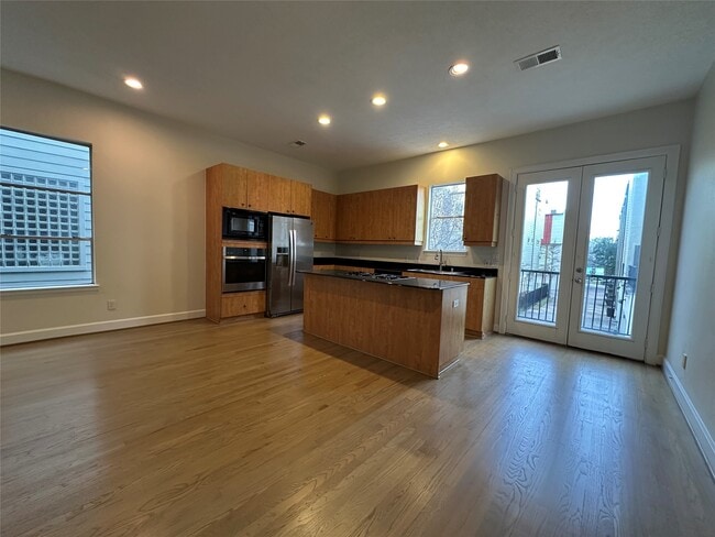 Foto del edificio - 2713 Crawford St