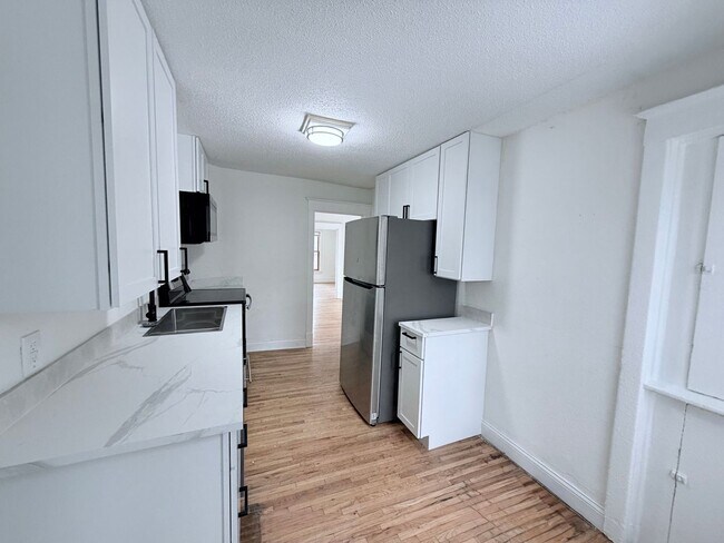 Foto del edificio - 3101 NE Tyler St