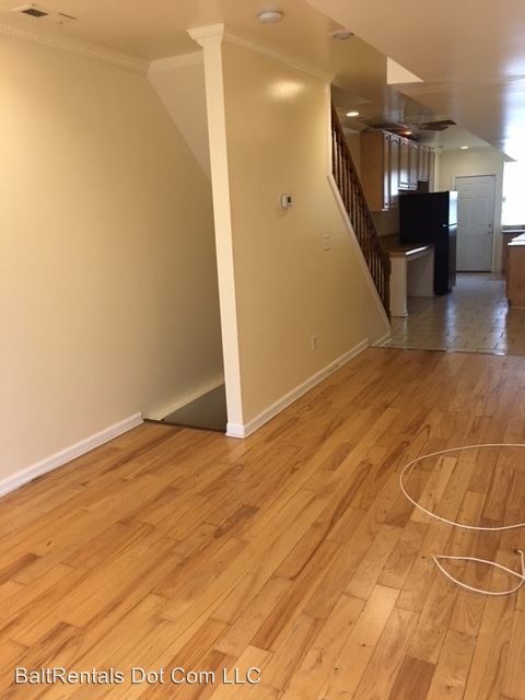 Building Photo - 3 br, 2.5 bath House - 327 S Stricker Street