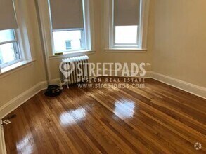 Building Photo - 1179 Boylston St