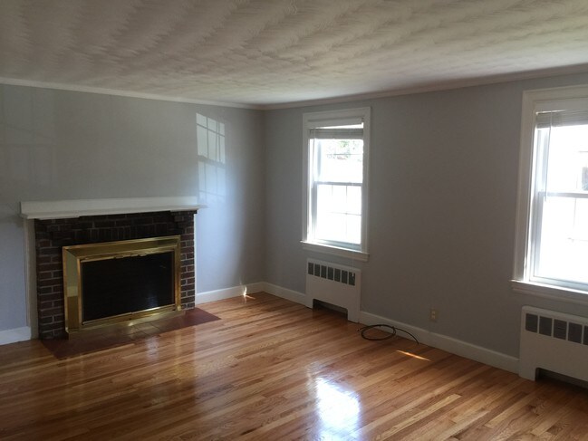 Foto del edificio - 40 Dunster Ln