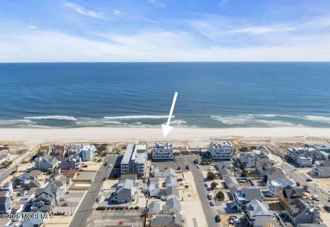 Foto del edificio - 2108 S Ocean Ave