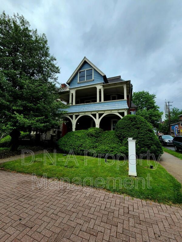 800 Main St Unit Apartment, Stroudsburg, PA 18360 Condo for Rent in