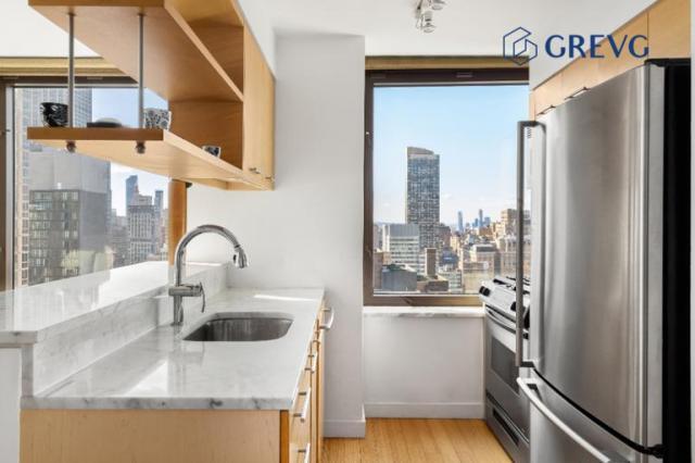 Building Photo - 0 bedroom in NEW YORK NY 10018