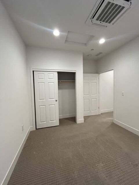 Building Photo - 1 Bed 1 bath Casita