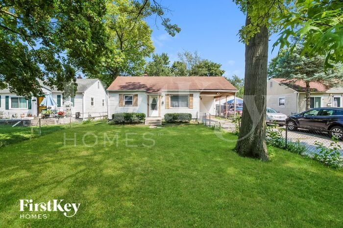 Primary Photo - 2031 Sharon Ave