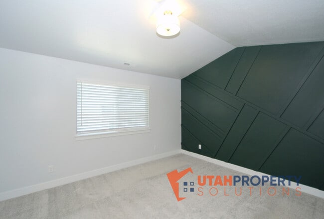 Foto del edificio - 1734 W Newcastle Ln