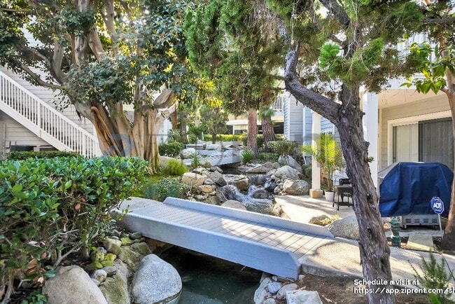 Foto del edificio - 1311 W Capitol Dr