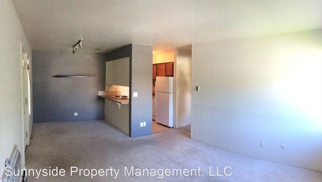 Building Photo - 1 br, 1 bath House - 4955 Moorhead Ave., # 13