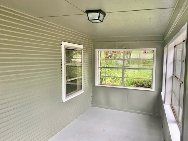 Foto del edificio - 711 Dent St