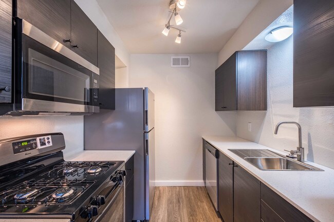 Foto del edificio - 7945 Gault St
