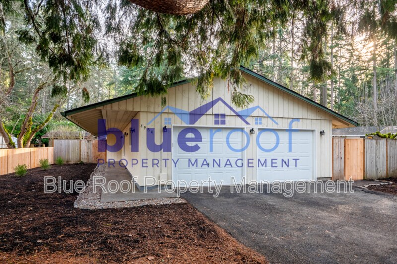 Primary Photo - 4968 Oakridge Rd
