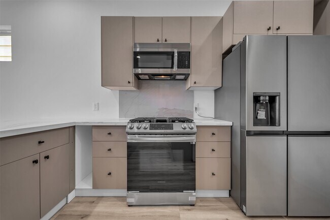 Foto del edificio - 15000 S Richmond Ave