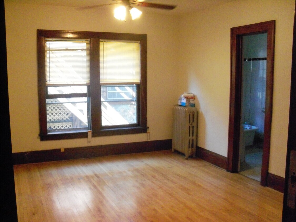 2507 Nicollet Ave Unit 11, Minneapolis, MN 55404 2507 Nicollet Ave